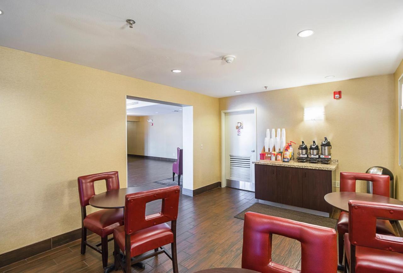 Red Roof Inn Plus + Phoenix West Exterior foto