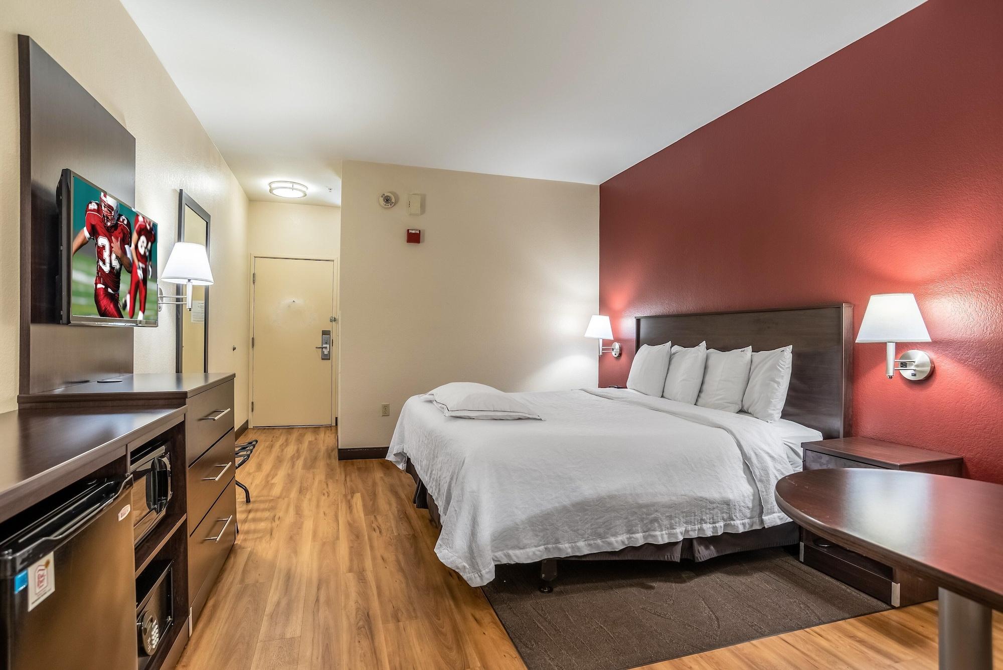 Red Roof Inn Plus + Phoenix West Exterior foto